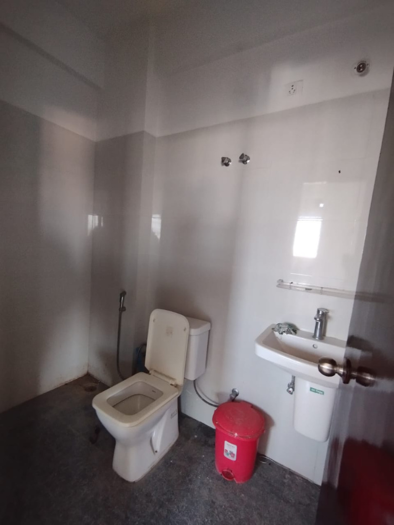 Unfurnished 2bhk in Juripar Path, Barbari Village, Guwahati, Assam, India for Rent